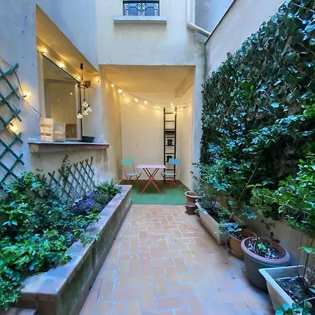 Apartment Paris In 10 Min, Cosy With A Courtyard *
